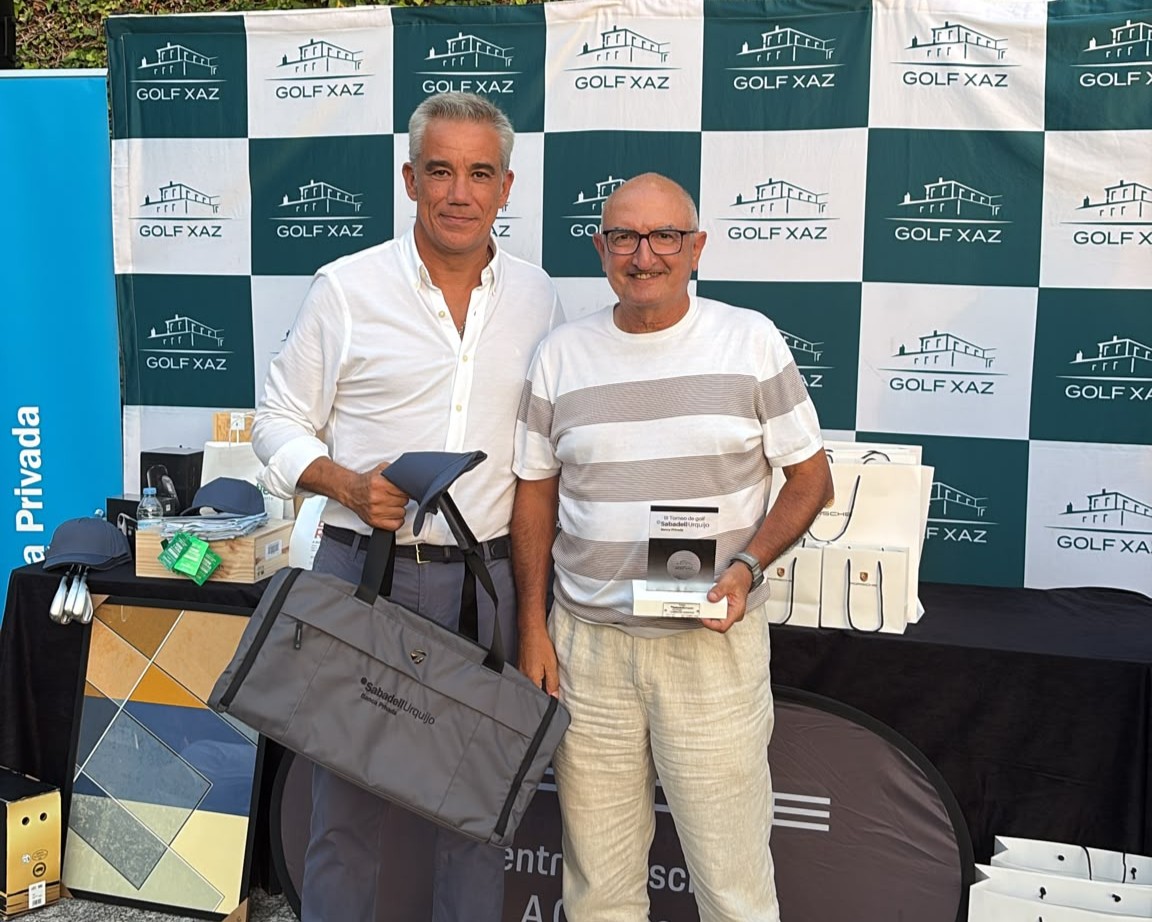 Benigno de la Torre se impone en la clasificación Scratch del III Torneo Sabadell General de Golf Xaz